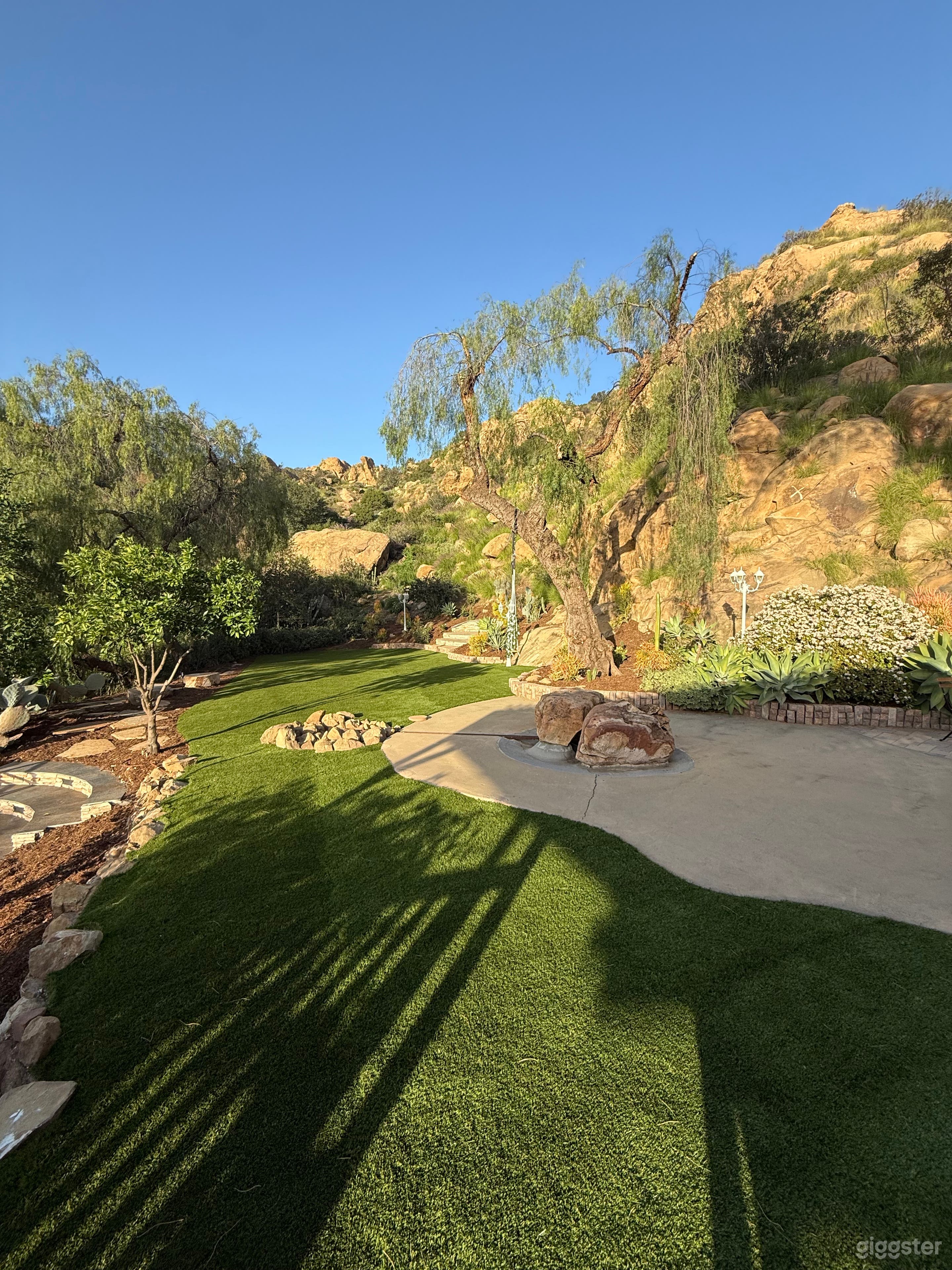 Hidden canyon park like retreat treehouse Photo 1