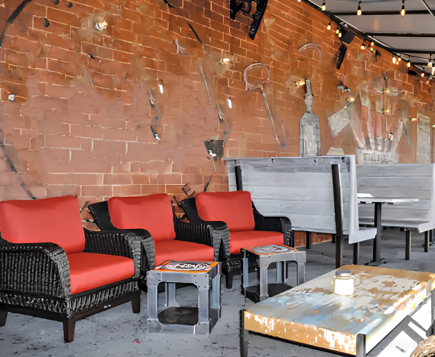 Bright Semi-covered Back Patio Photo 4