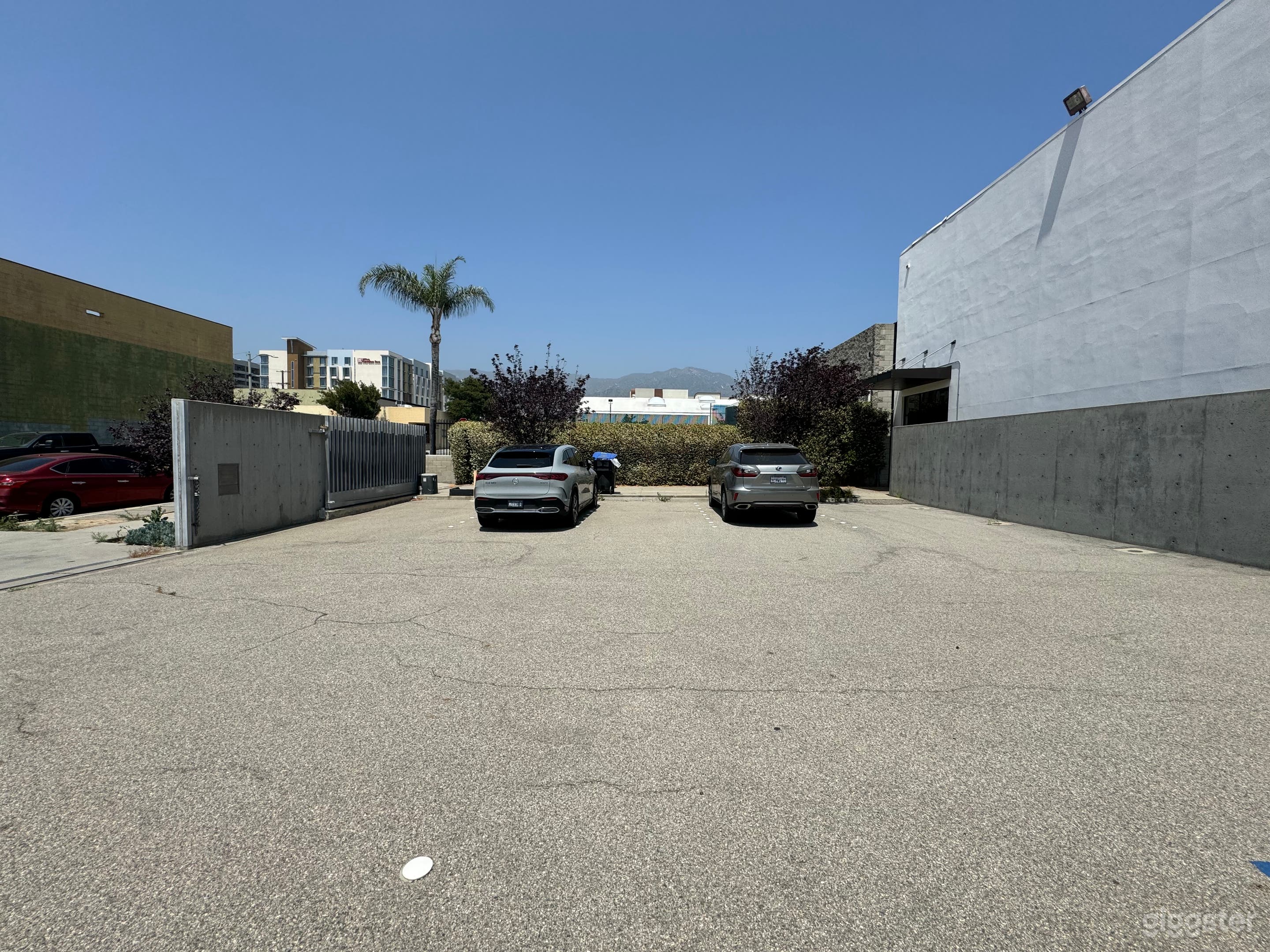 Exceptional filming location in Burbank Photo 4