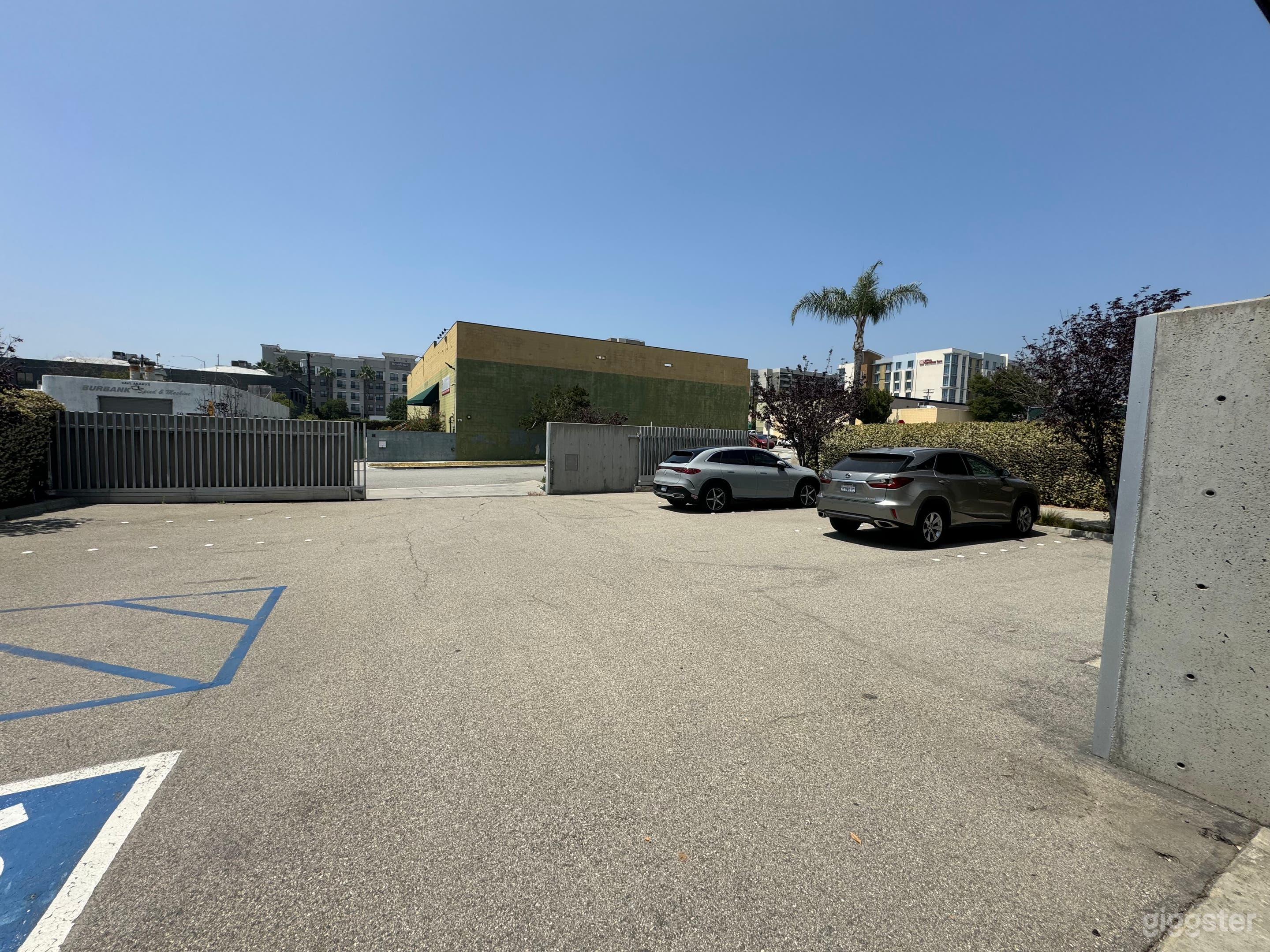 Exceptional filming location in Burbank Photo 3