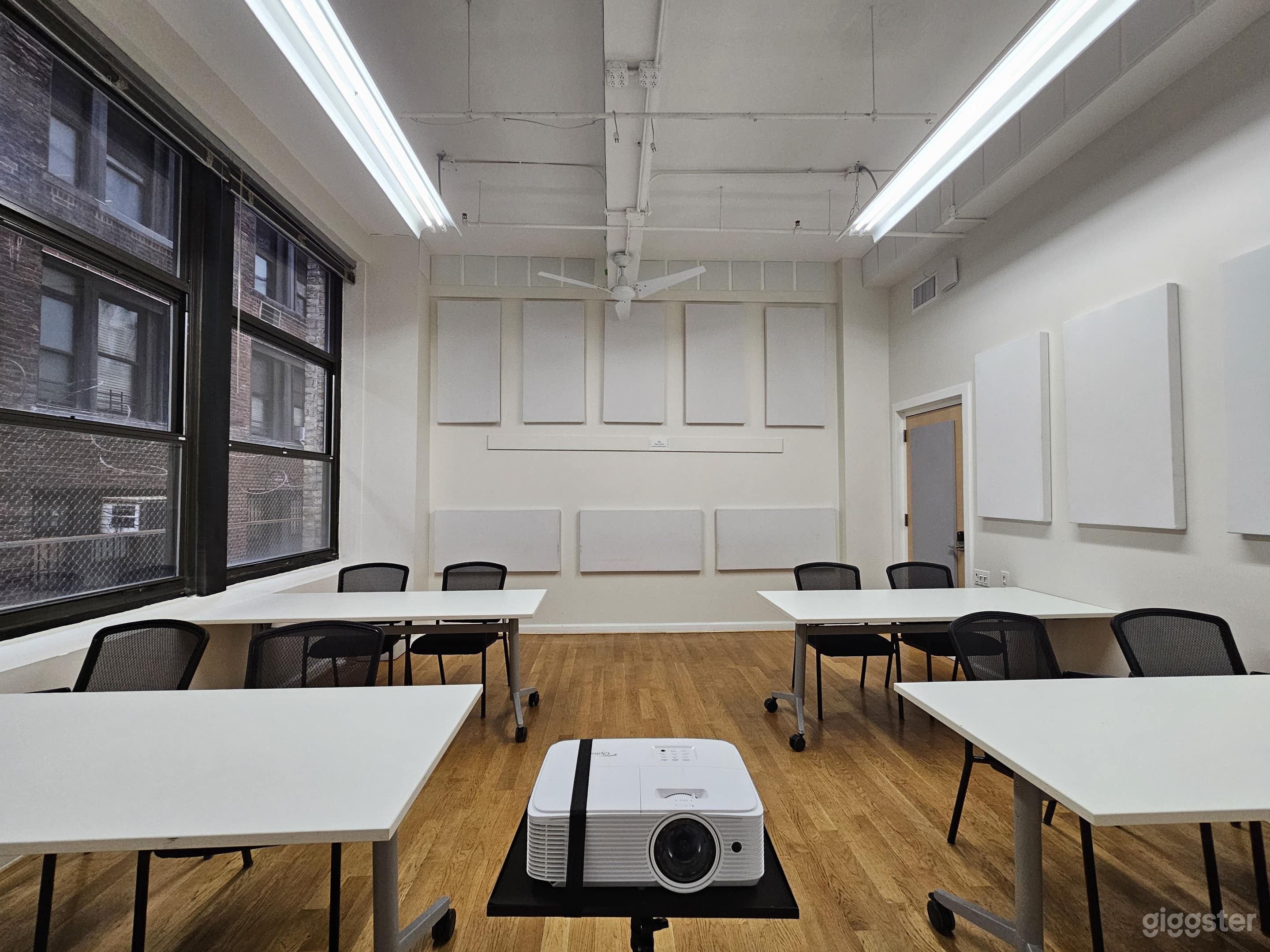 Cre8ive 2-1: Flexible Chelsea Space Photo 4