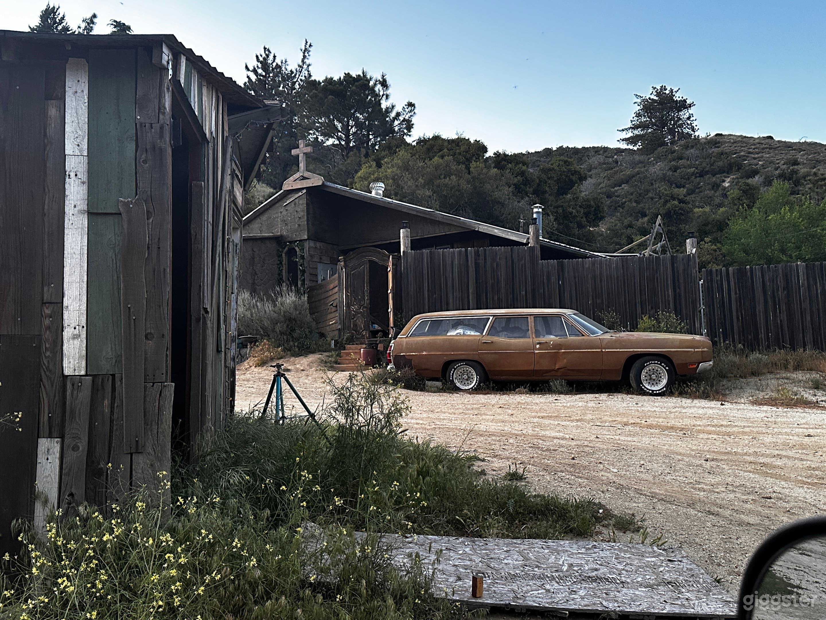 Timeless Chapel – Western-Style Exterior Set Photo 3