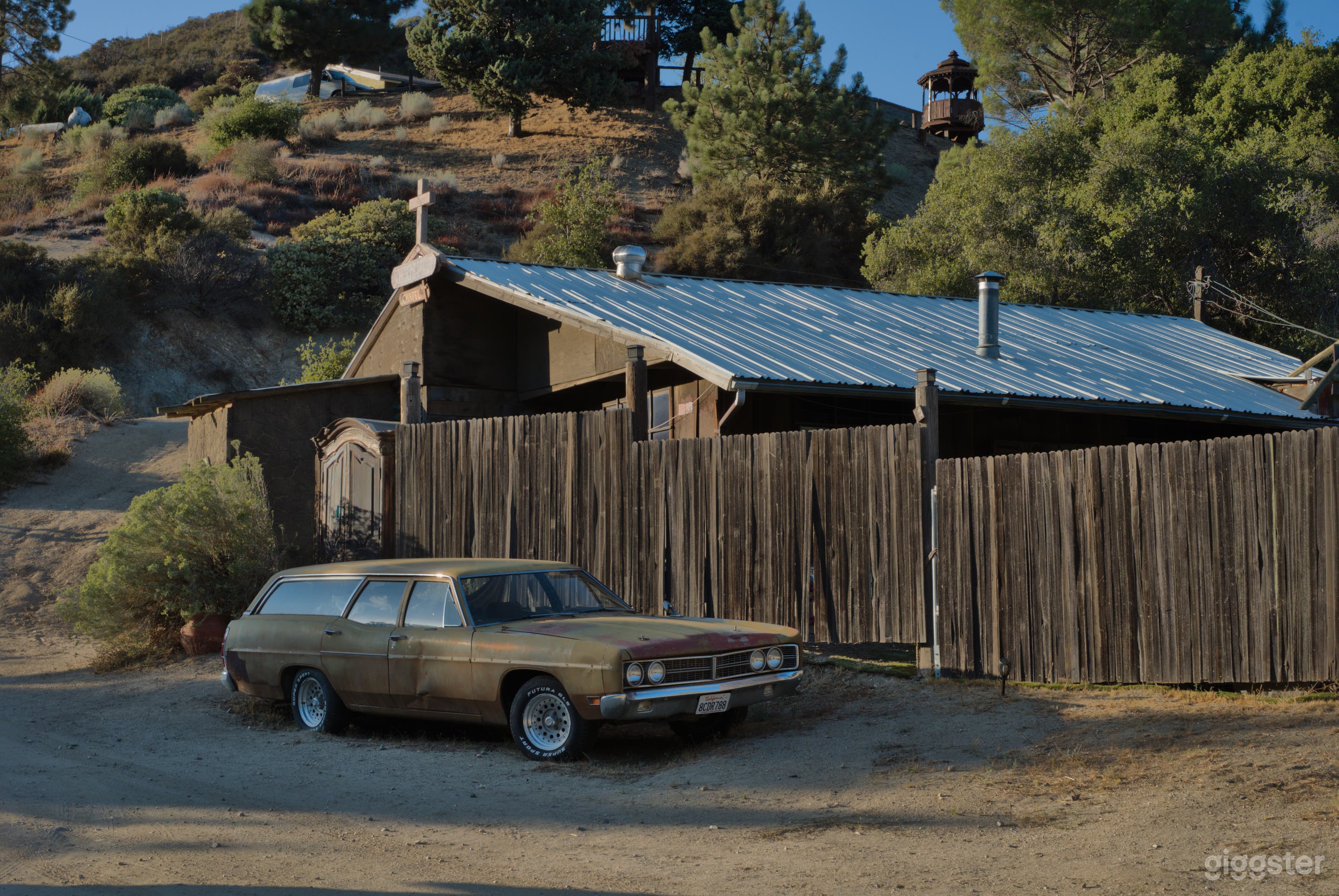 Timeless Chapel – Western-Style Exterior Set Photo 2