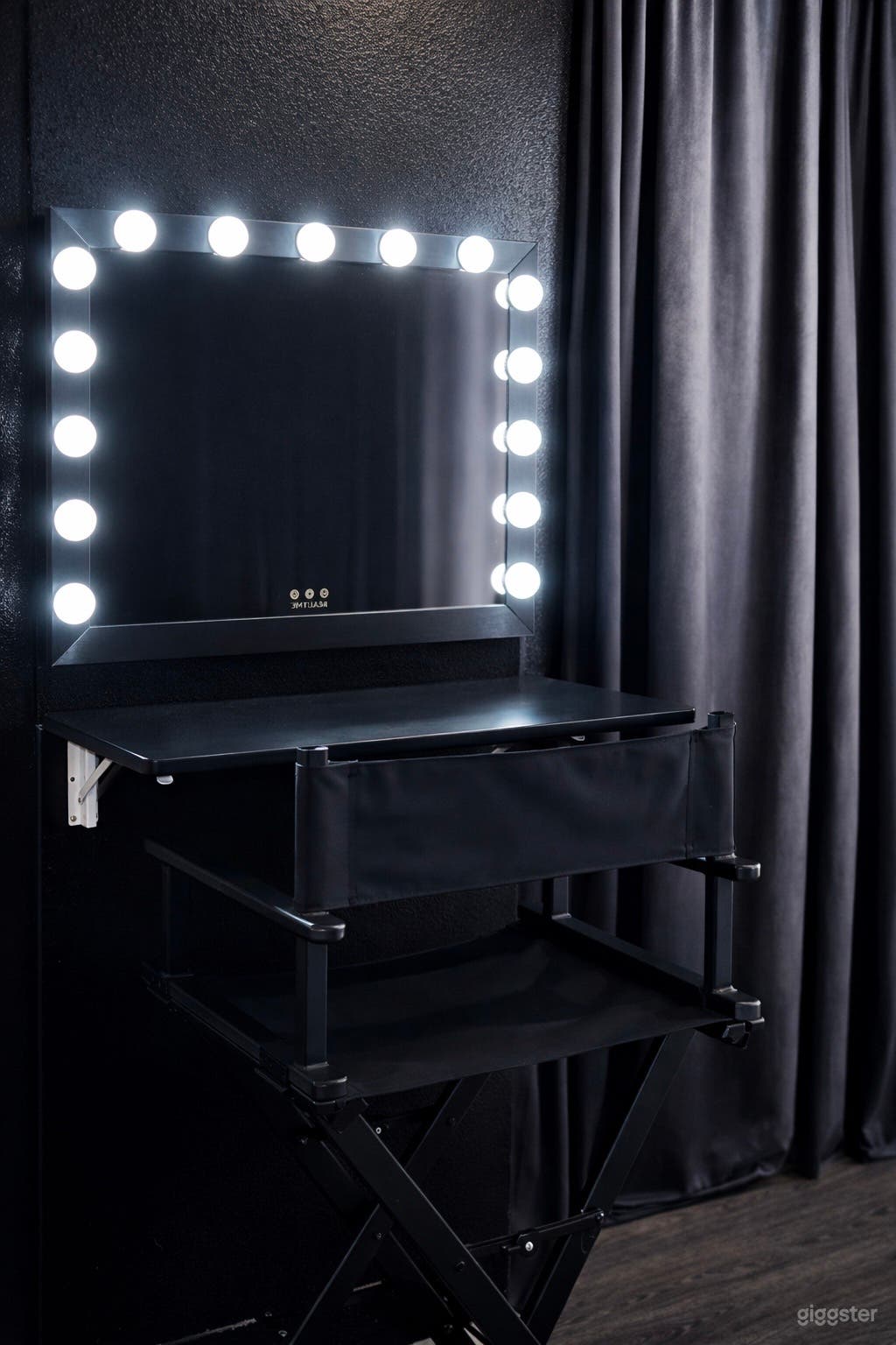 Hollywood Glam Loft | Photo & Content Studio Photo 3