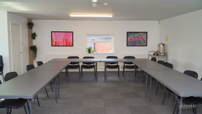  The Summit Room 