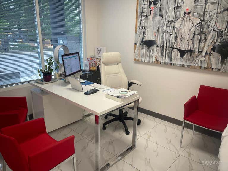  Professional Medical/Cosmetic/Health Care Clinic & offices 