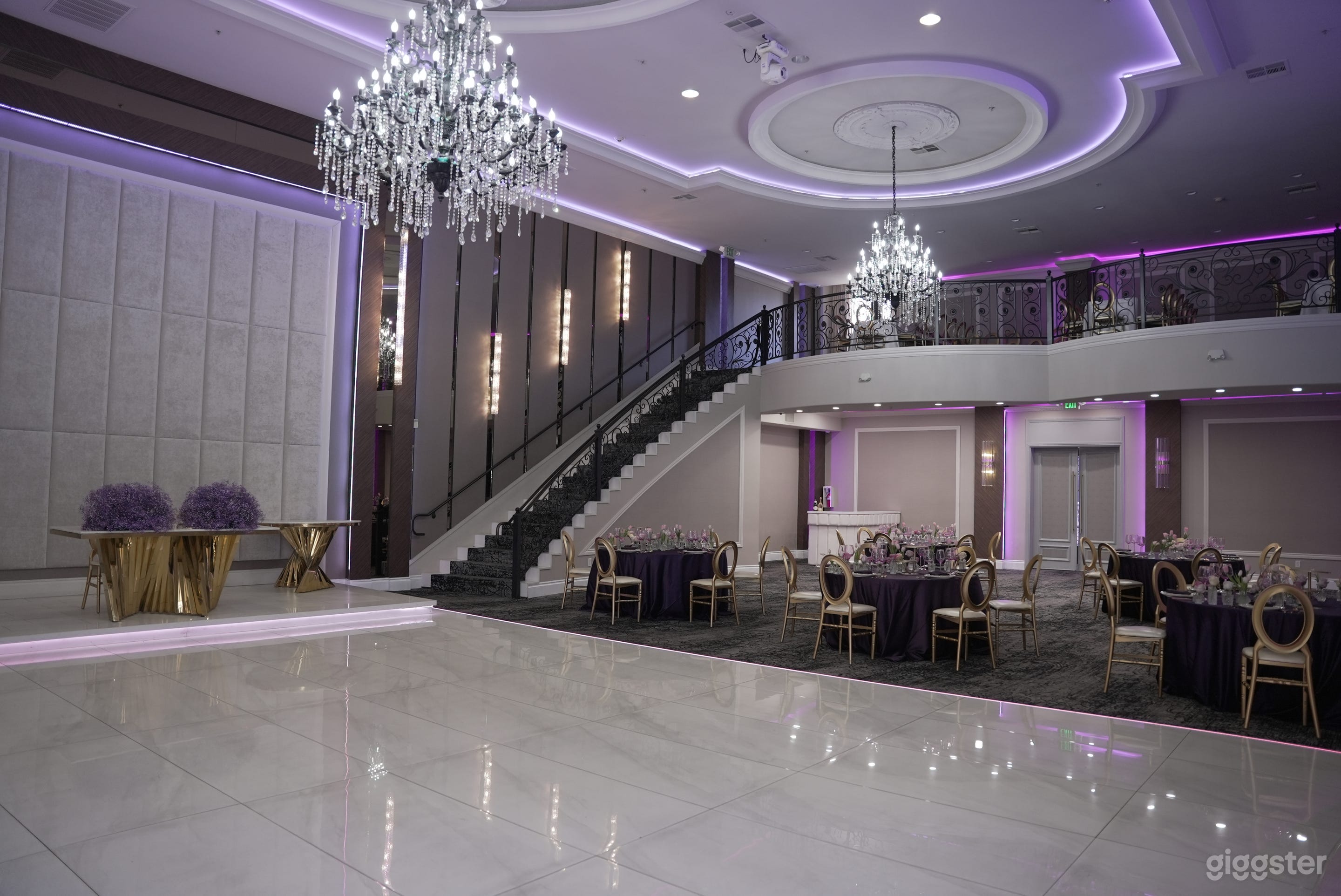 6,000-Square-Feet of Luxuriously-Decorated Space Photo 1