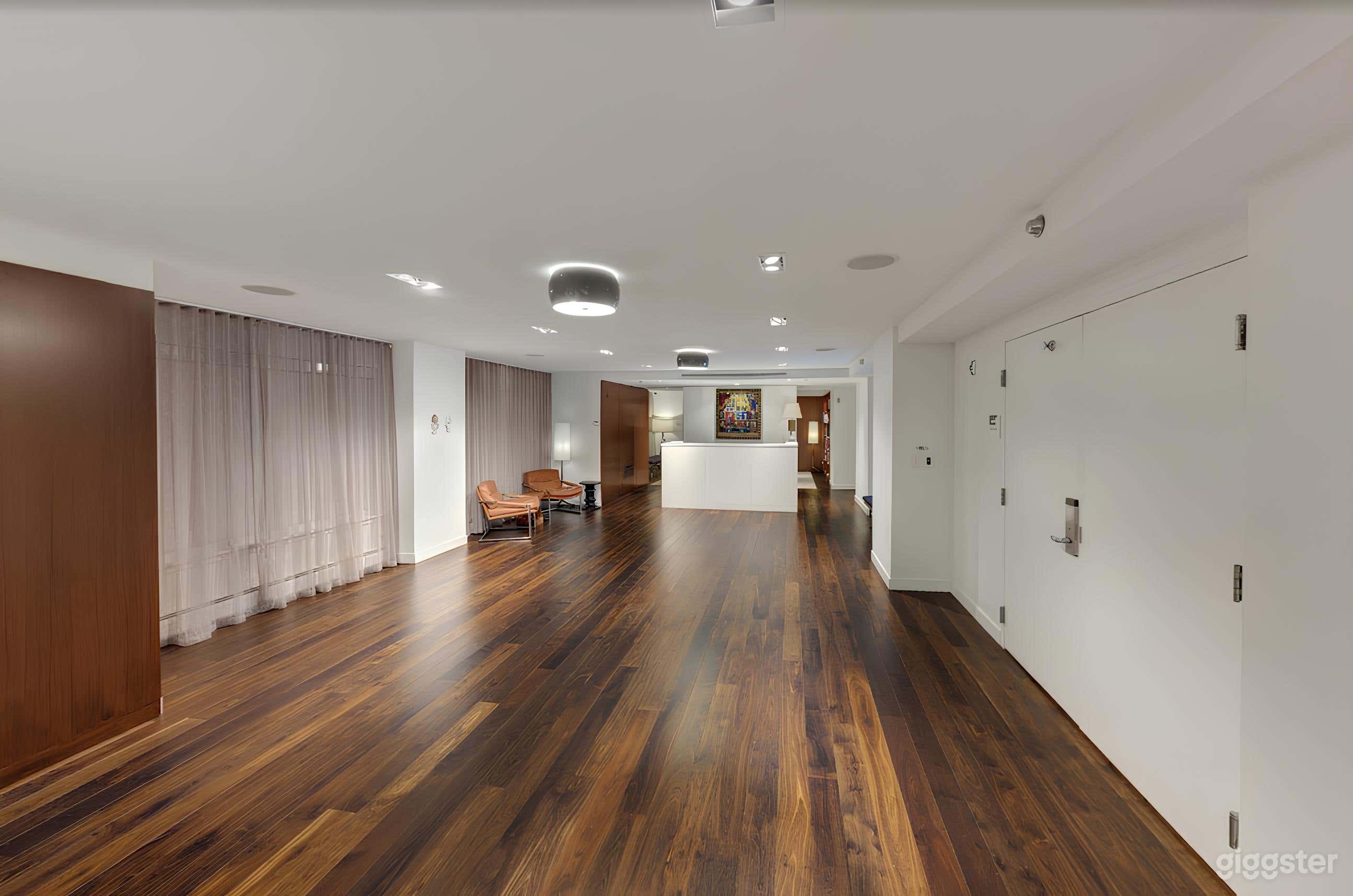 Gallery Five Photo 2