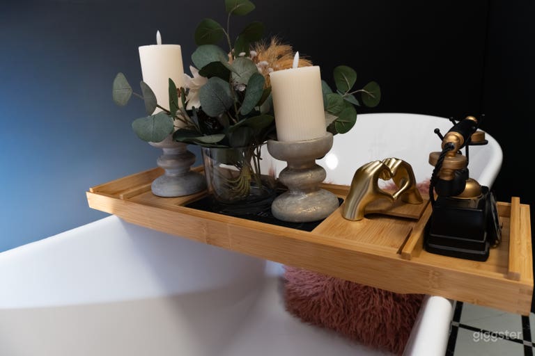  Multi-Set Selfie Studio with Themed Photo Backdrops 