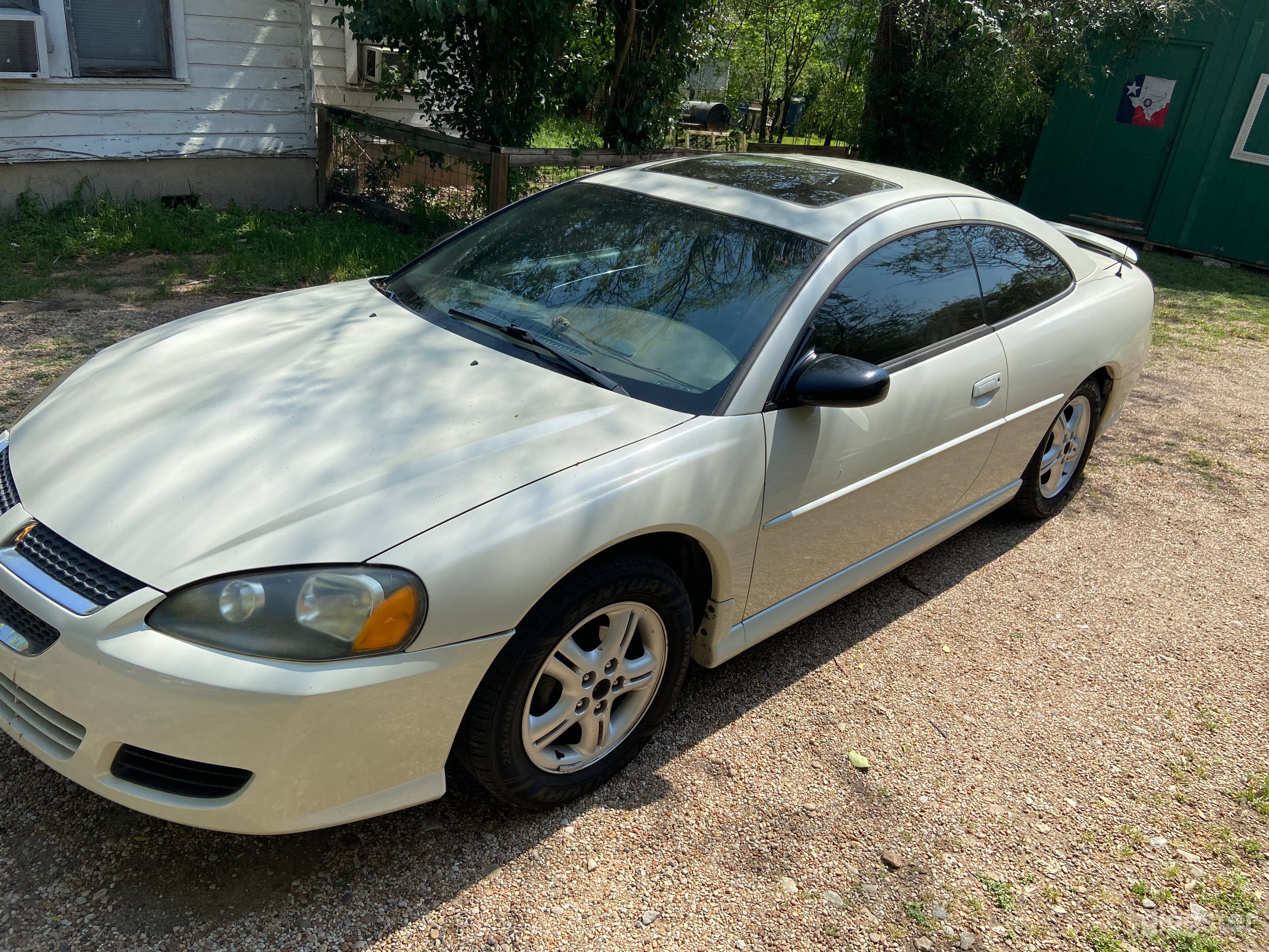 Old School Dodge W/ Subwoofers Photo 2
