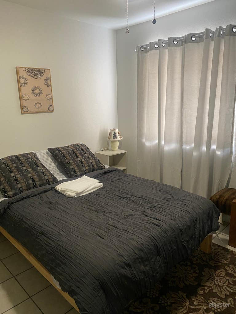  Room #3 Queen Size &quot;Cowboy&quot; Bedroom 