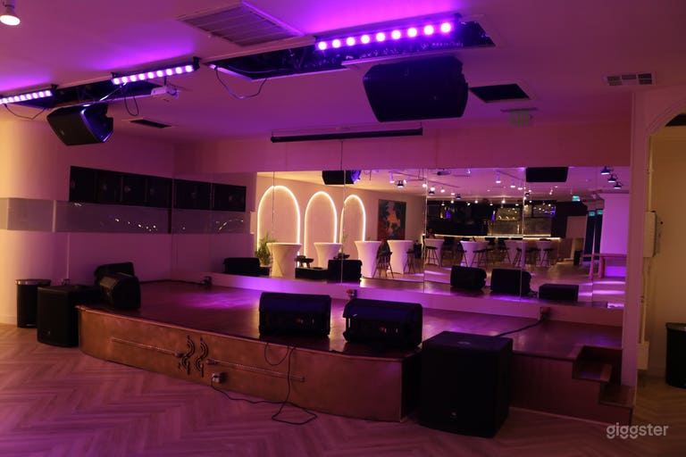  Artsy, Private Events Venue Near Universal City 