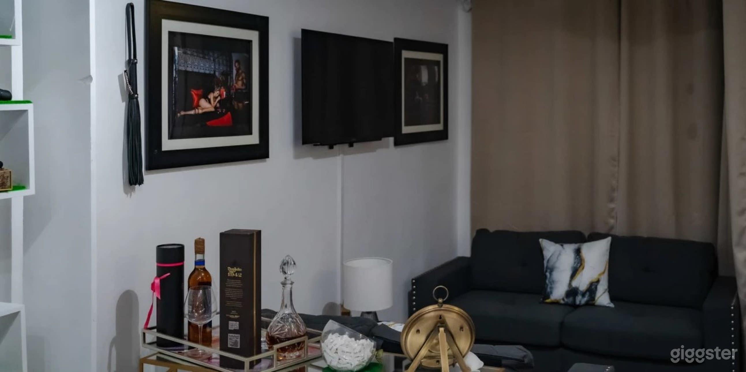 One-Of-A-Kind Retail Space Photo 3