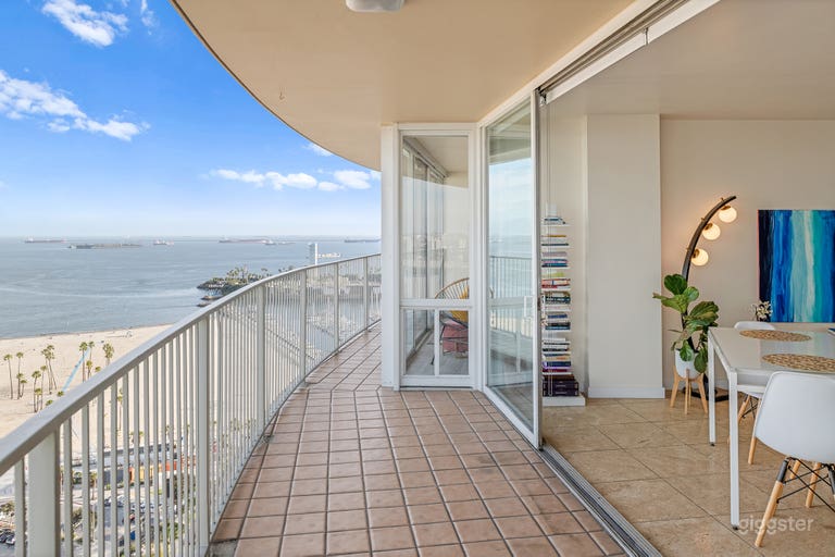  Iconic Long Beach High-Rise with 180° Ocean & City 