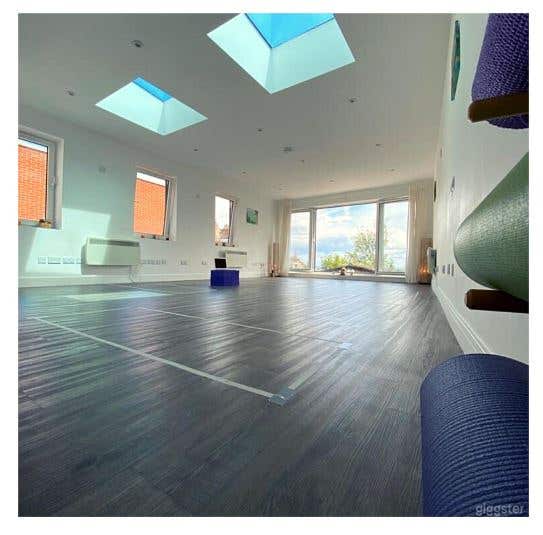 Yogaloom Pilates Photo 1