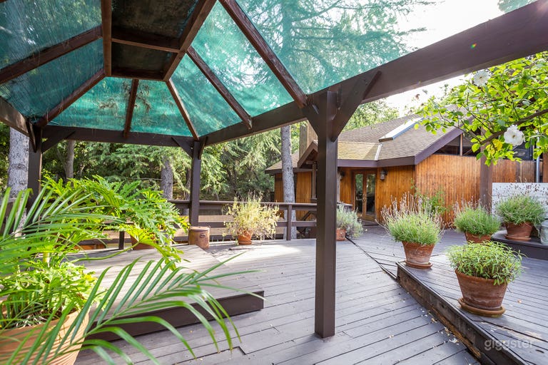  Streamside Redrock Cabin 