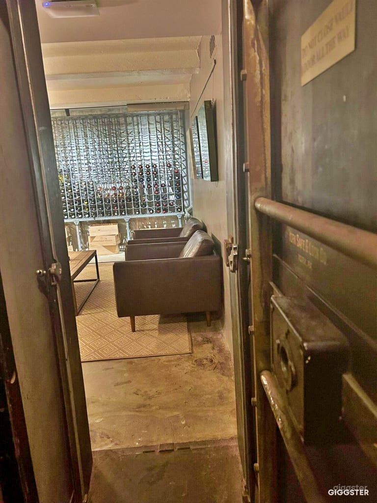  The Valut Conference Room 