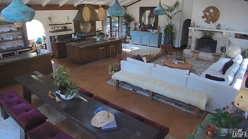 Enchanted Forest &amp; Updated Rustic Cabins Photo 2