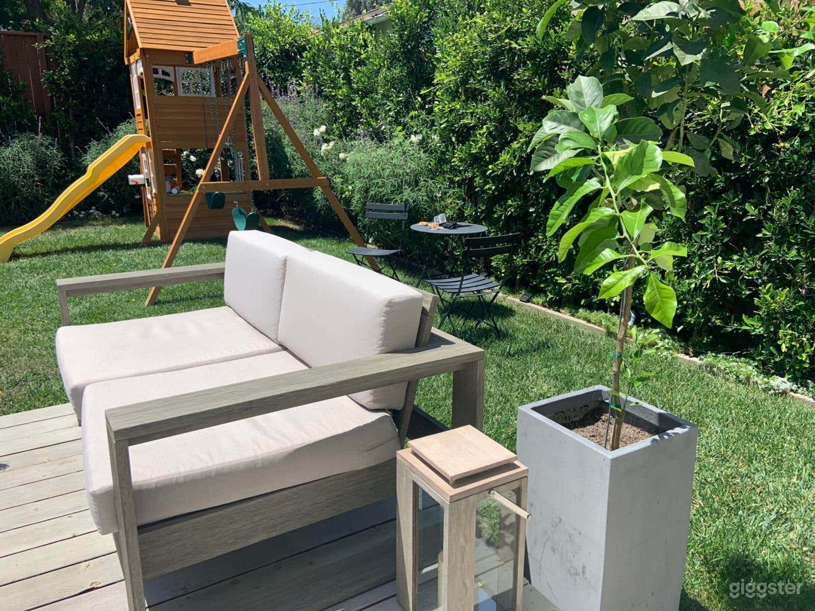 Modern Backyard Oasis in Picfair Village Photo 1