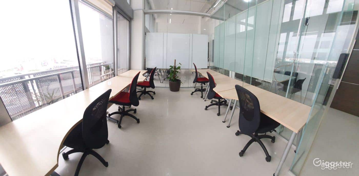 6 Person Private Office in Singapore Business District Photo 1