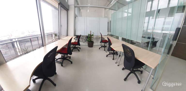  6 Person Private Office in Singapore Business District 