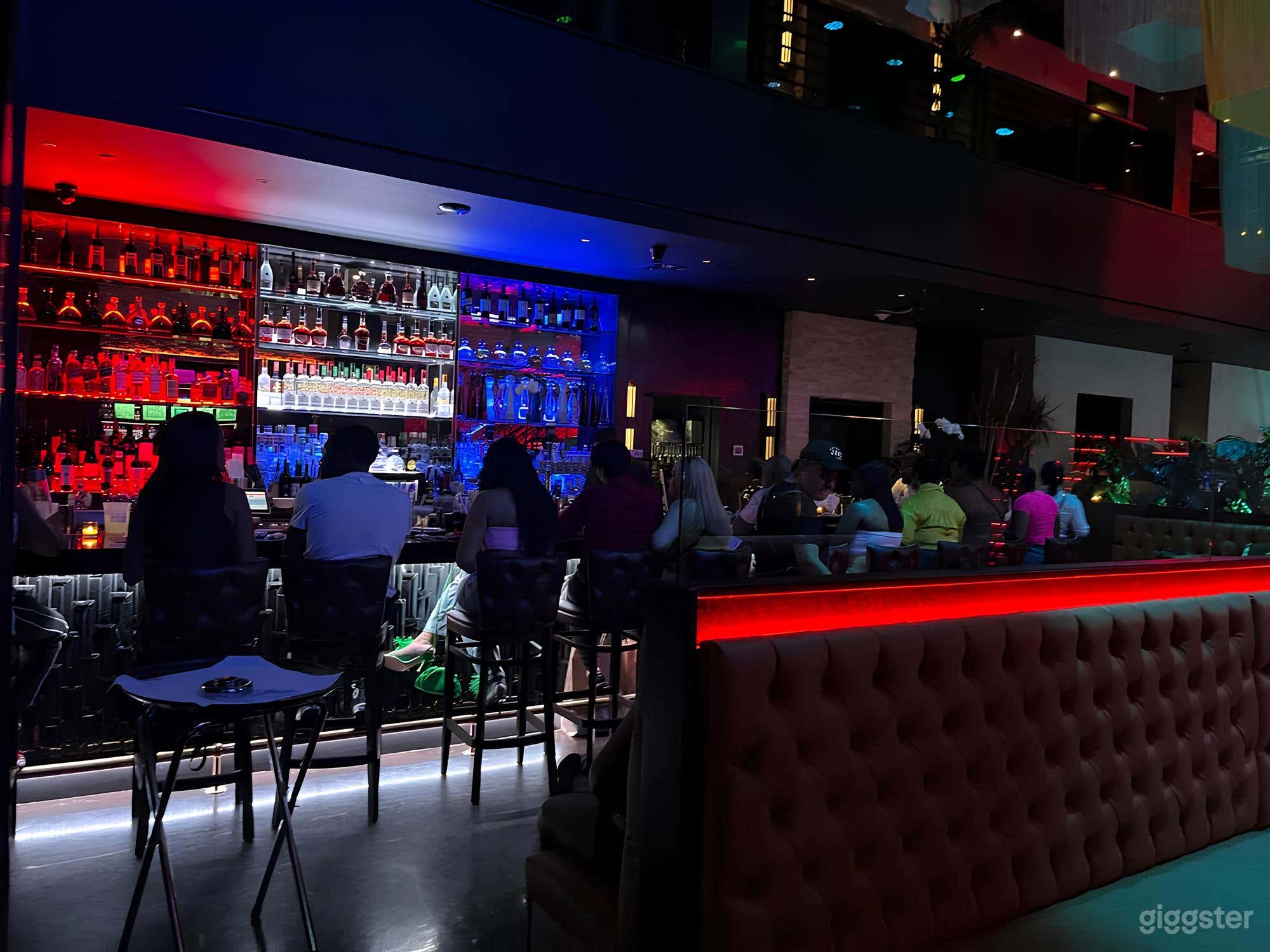 Chic Steakhouse and Bar in Times Square, NYC Photo 1