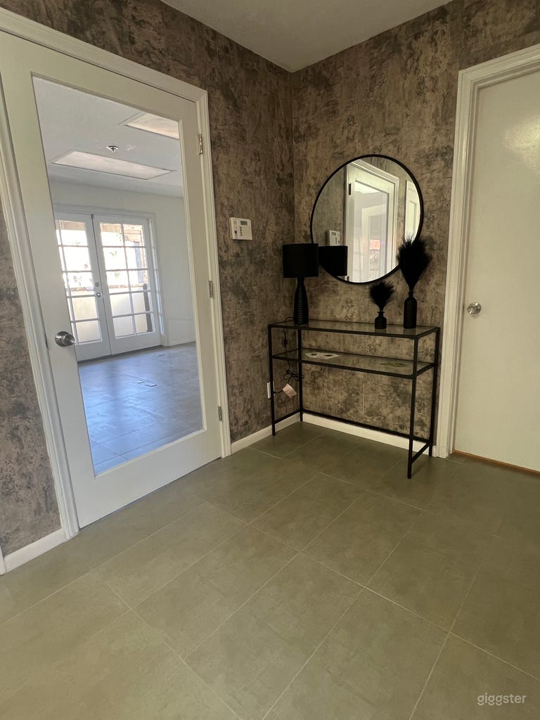  Studio in Spanish Style Business Building 