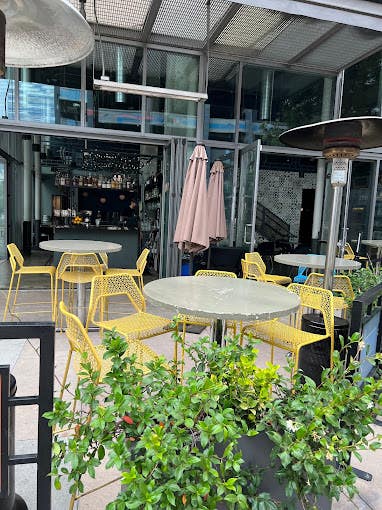 The Walk Up Bar &amp; Patio Photo 4