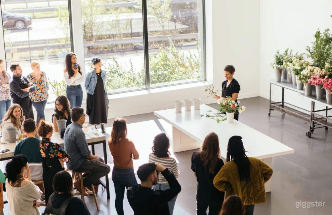 Daylight Photo &amp; Video Studio | Studio B Photo 4