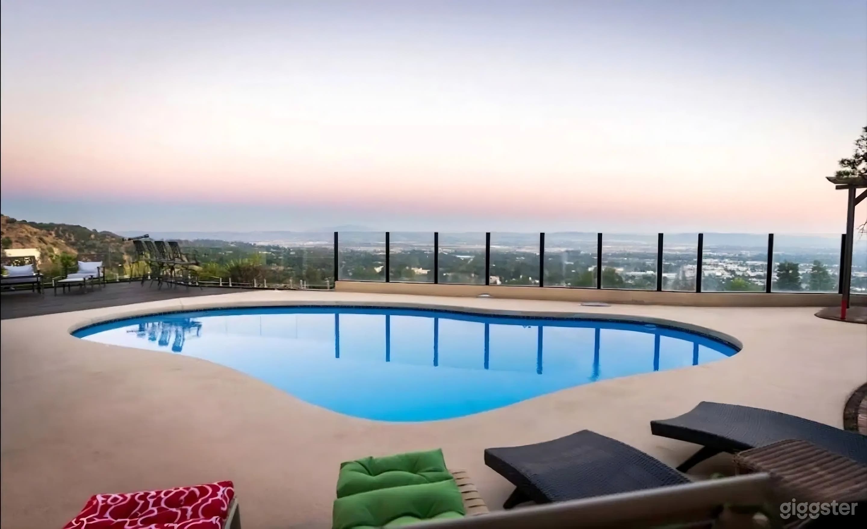 Modern Stylish Outdoor Pool Photo 1