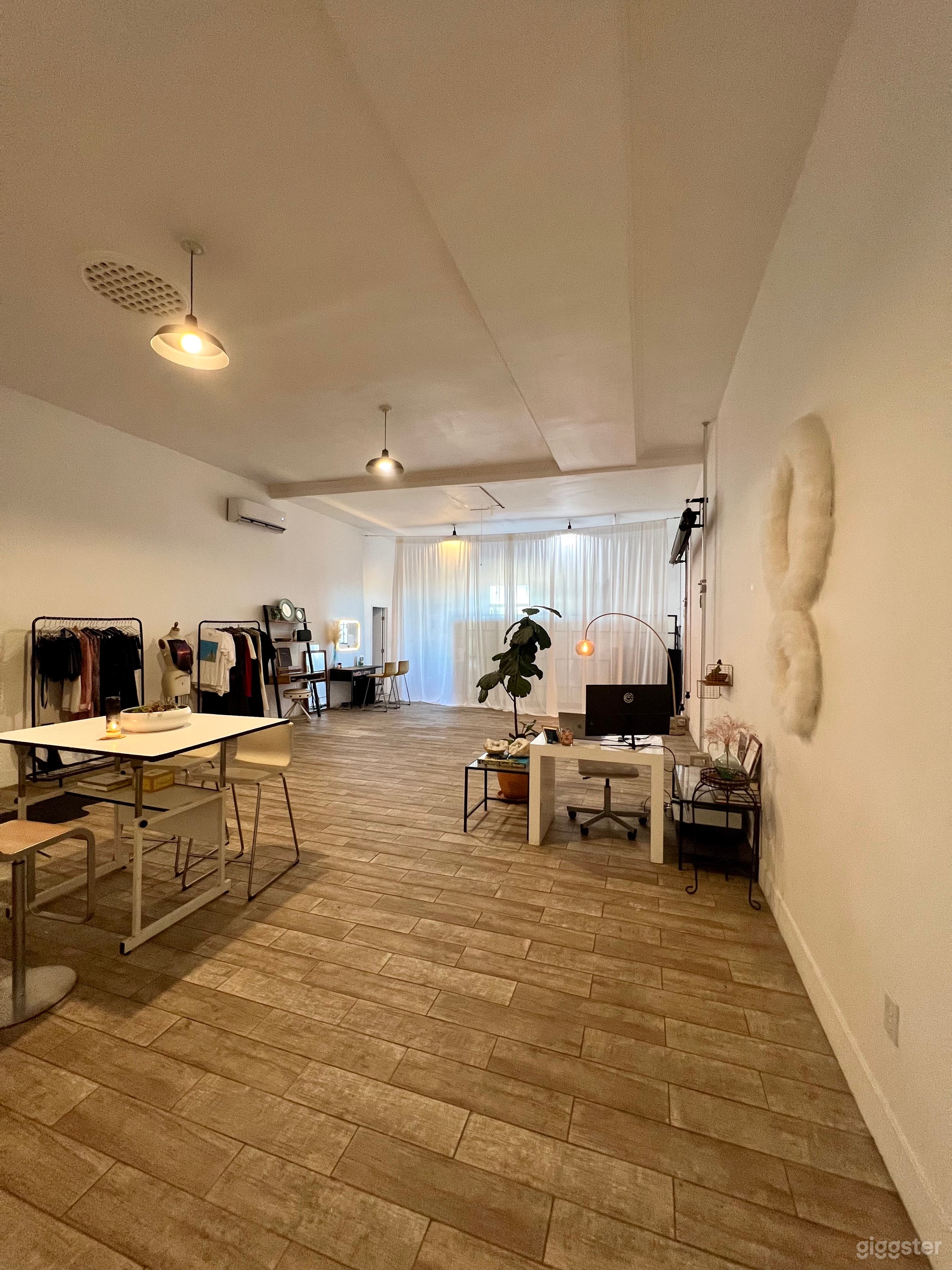 Photography Studio, Pop Up and Event Space Set Up 