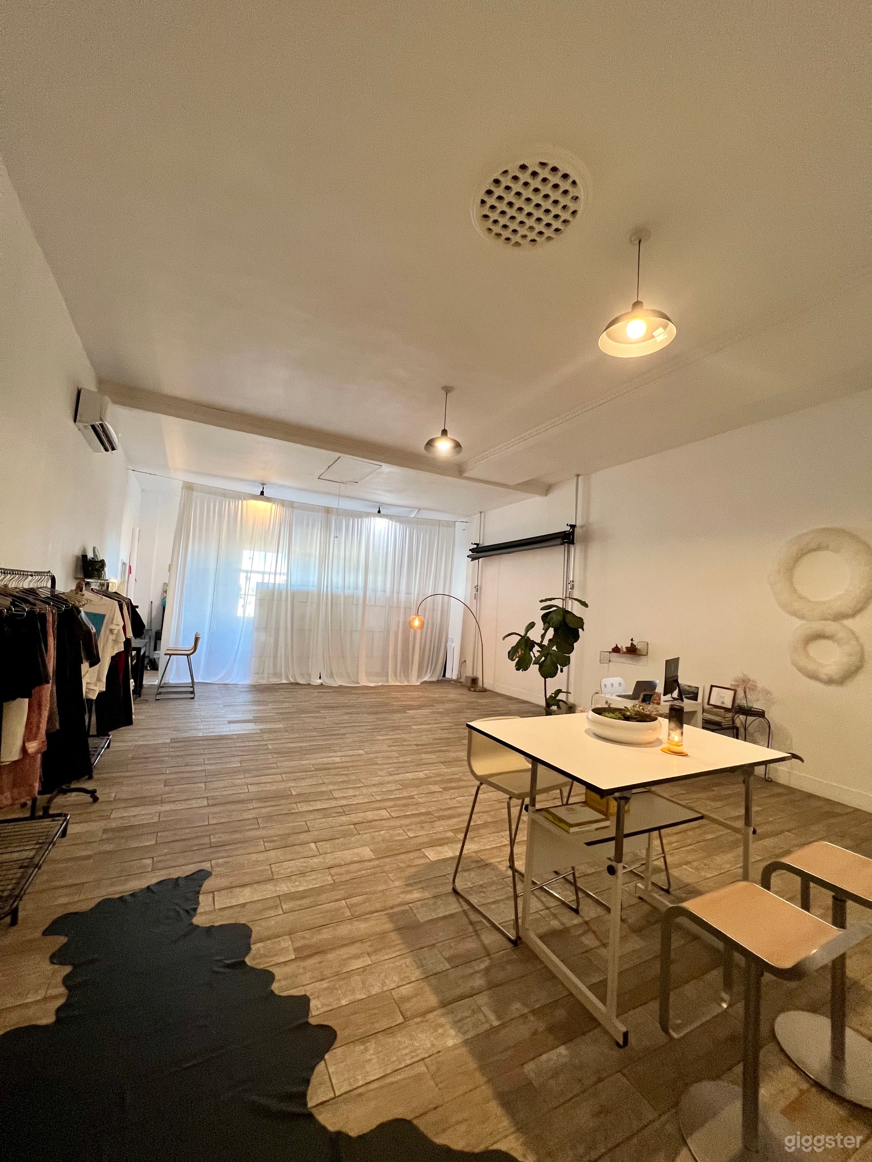 Photography Studio, Pop Up and Event Space Set Up 