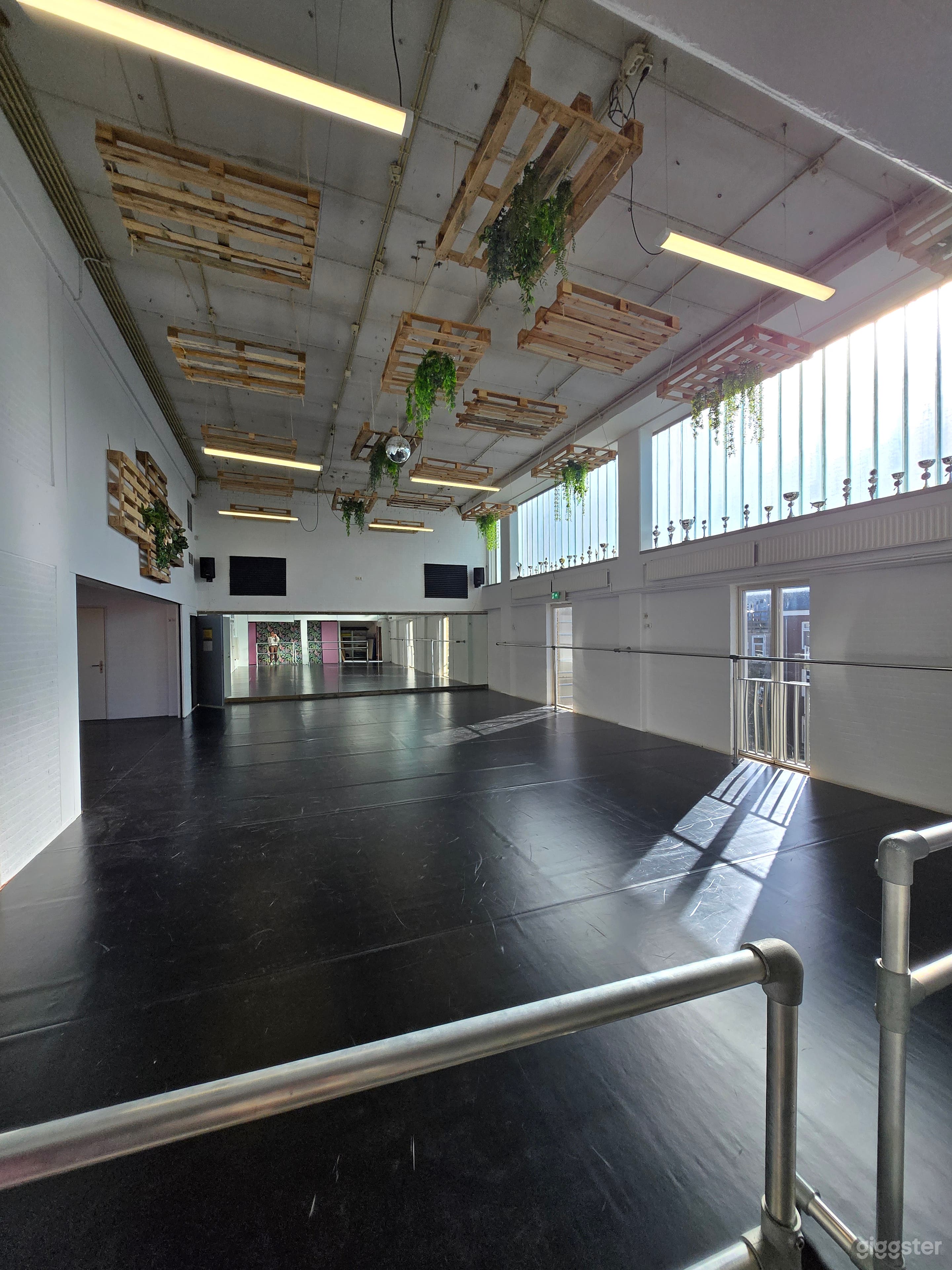 Studio Trinity Foto 1