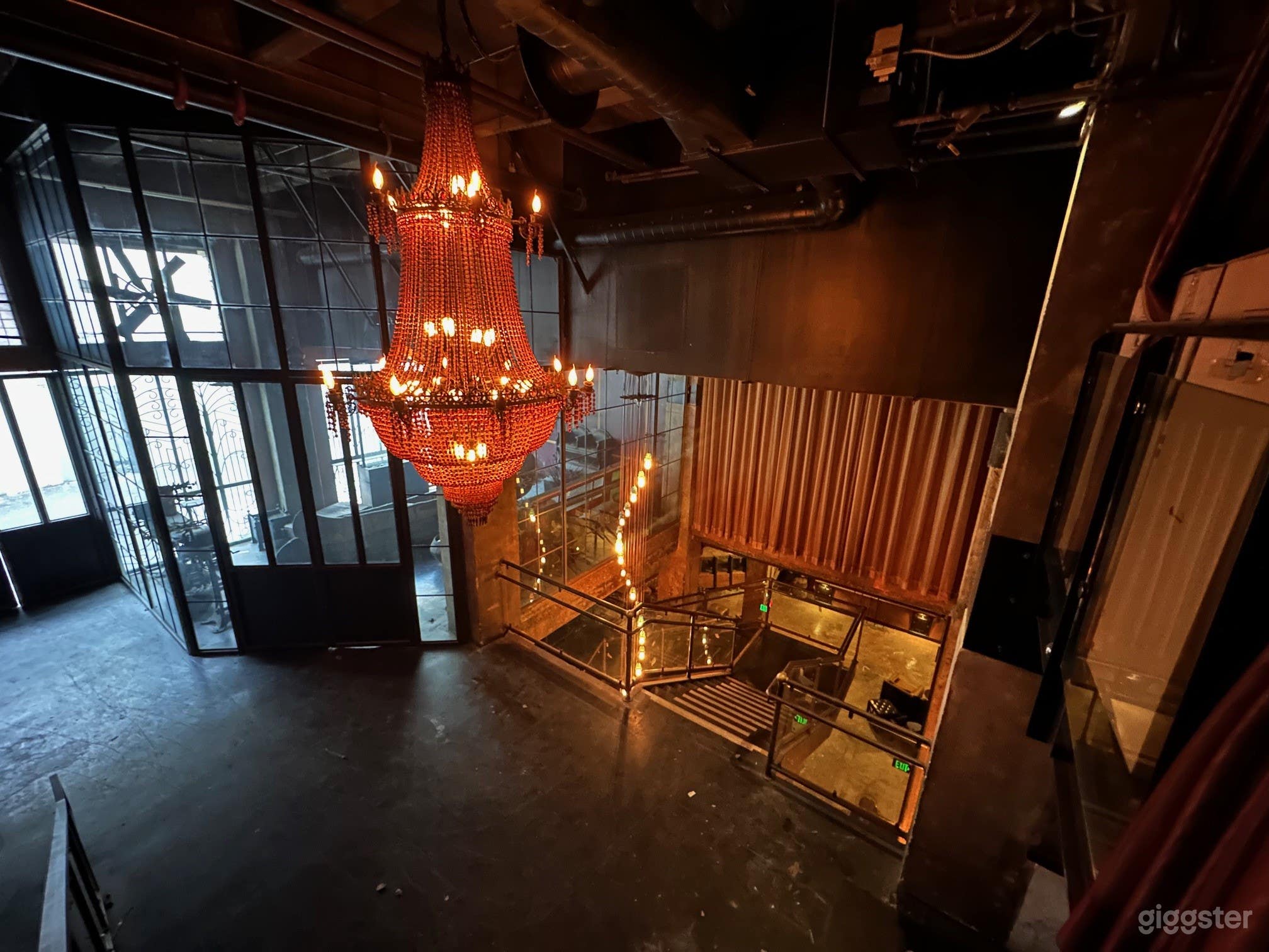 Art Deco Speakeasy Hideaway  Photo 1