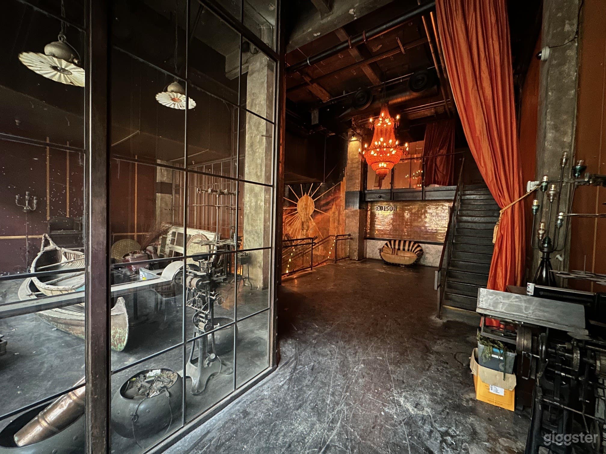 Art Deco Speakeasy Hideaway  Photo 2