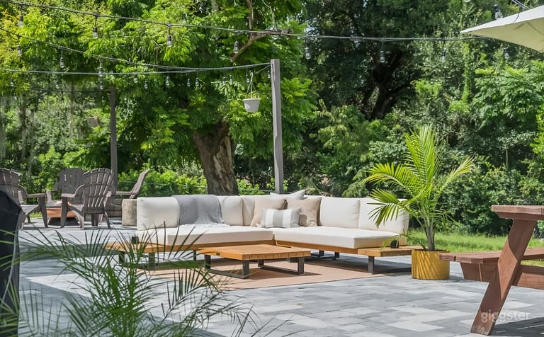  Beautifully Landscaped Backyard Oasis 