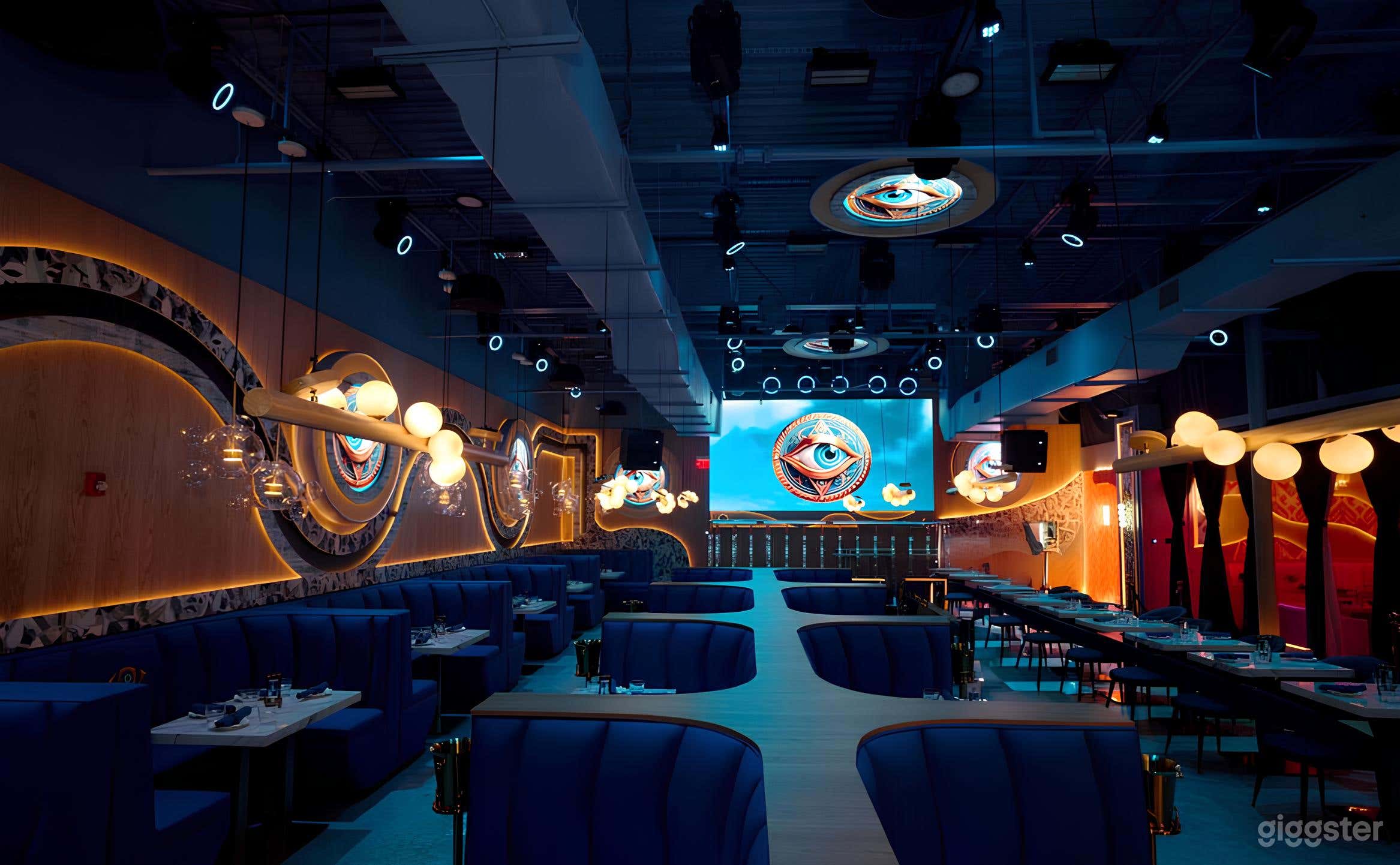 Modern Main Room Photo 1