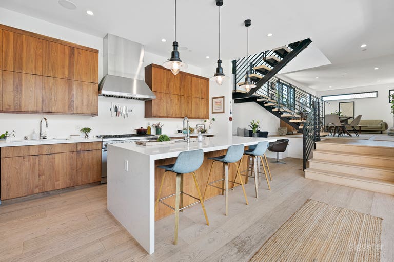  Unique and Charming House 