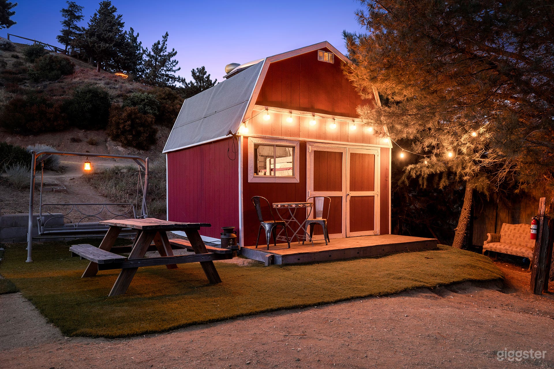 Little Red Barn on High Desert Ranch Photo 4