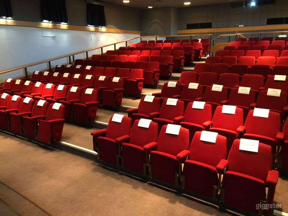 Large Lecture Hall in North Staffordshire Photo 3