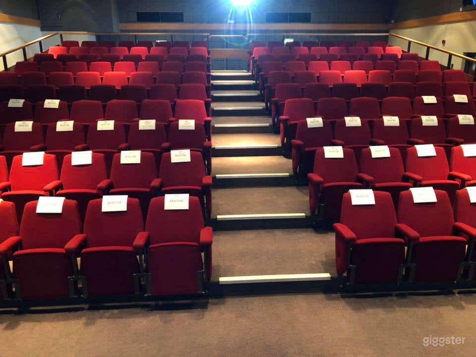Large Lecture Hall in North Staffordshire Photo 2