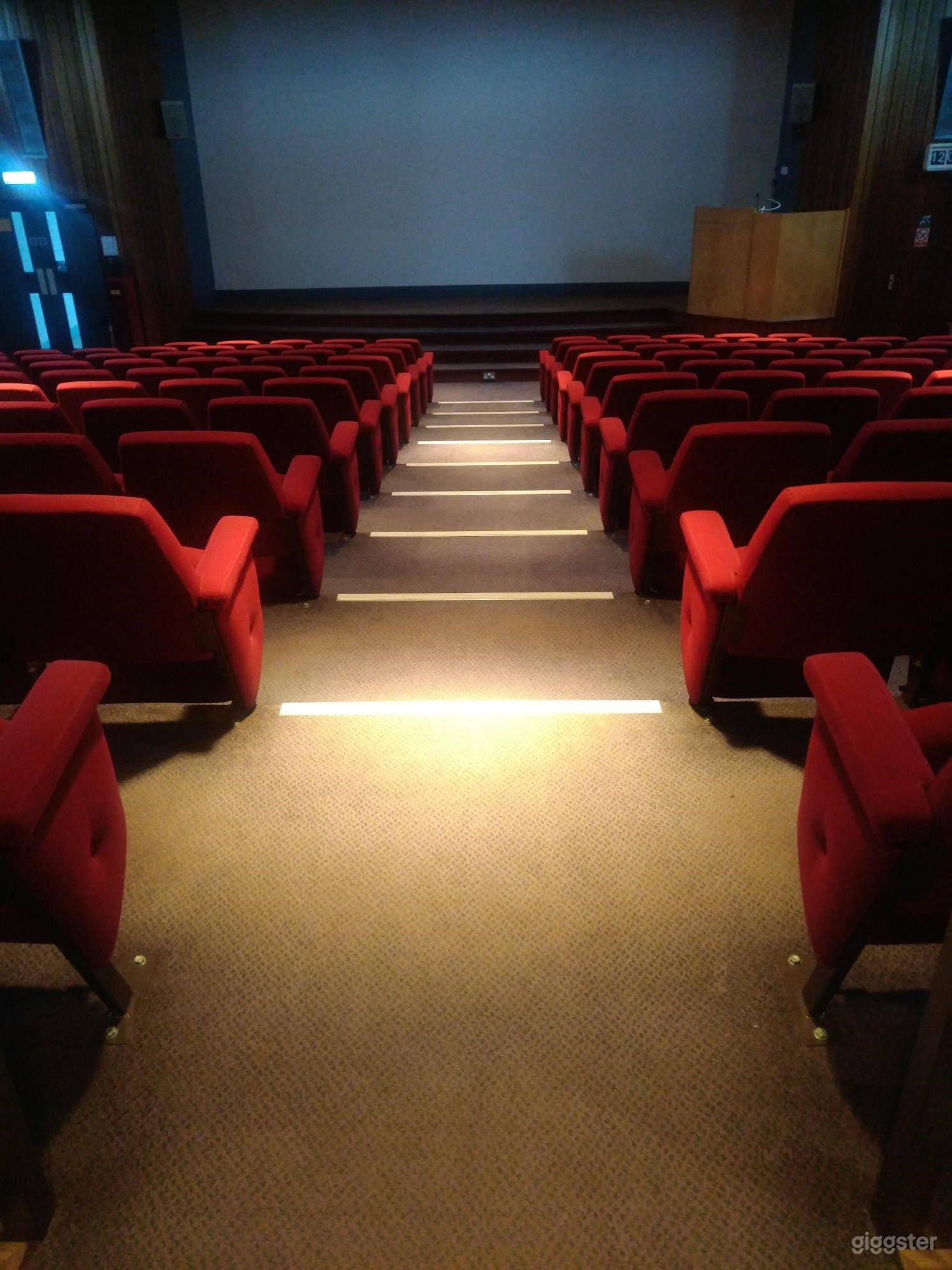 Large Lecture Hall in North Staffordshire Photo 4