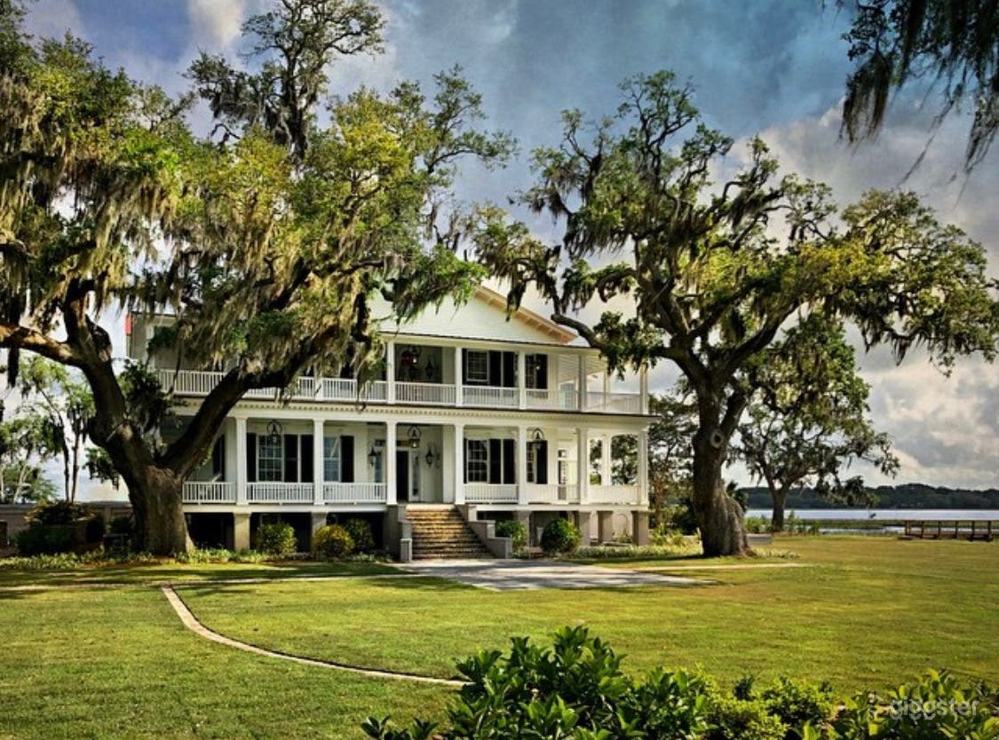 Antebellum Mansion from "The Big Chill" Photo 4