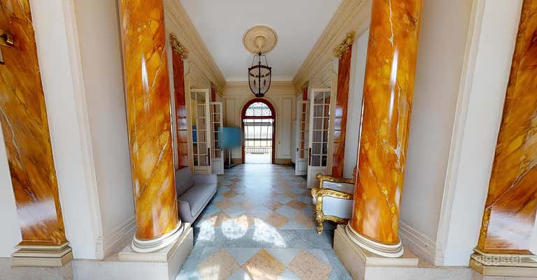  Castle Ground Floor 