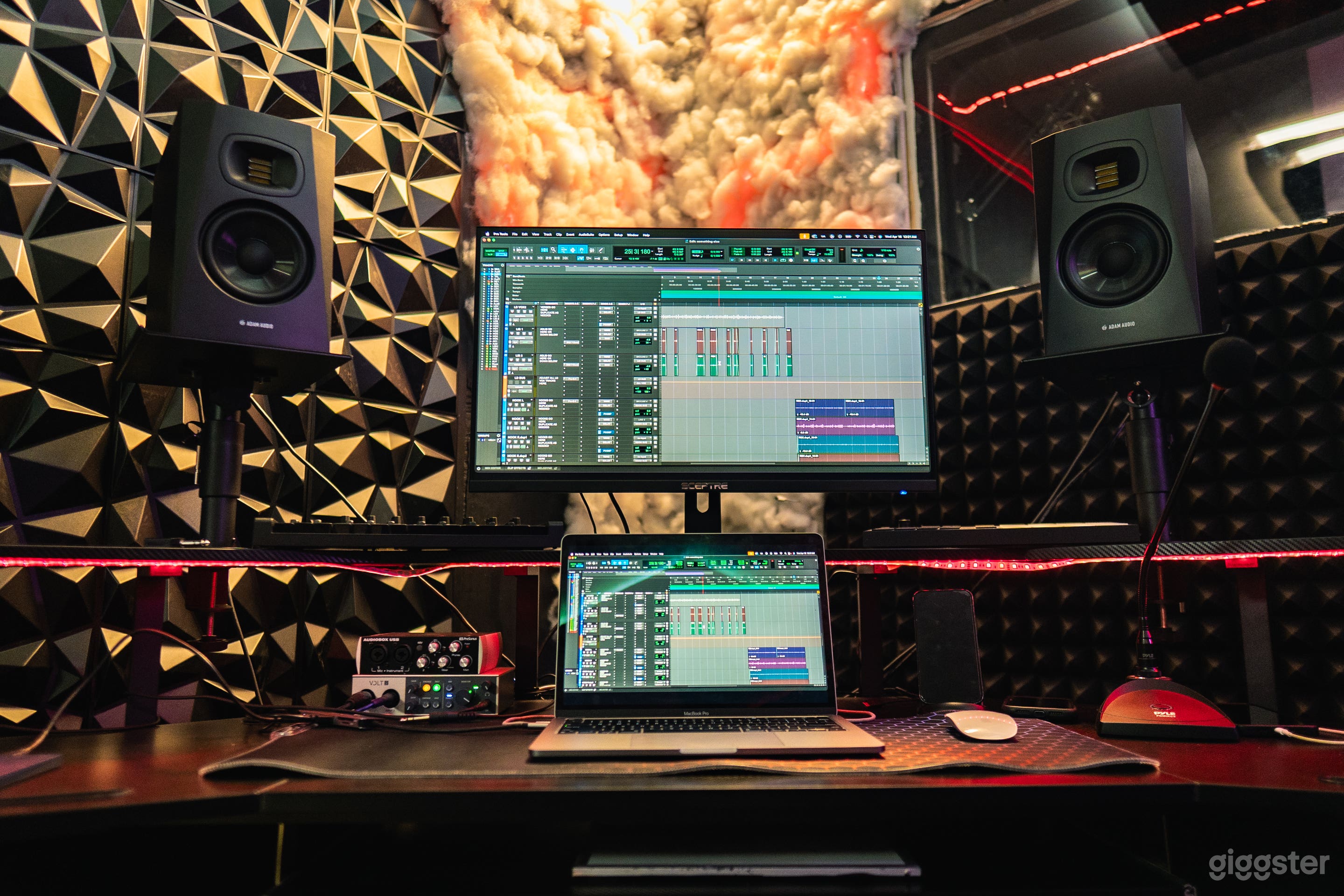 Vocal Recording Studio Photo 1