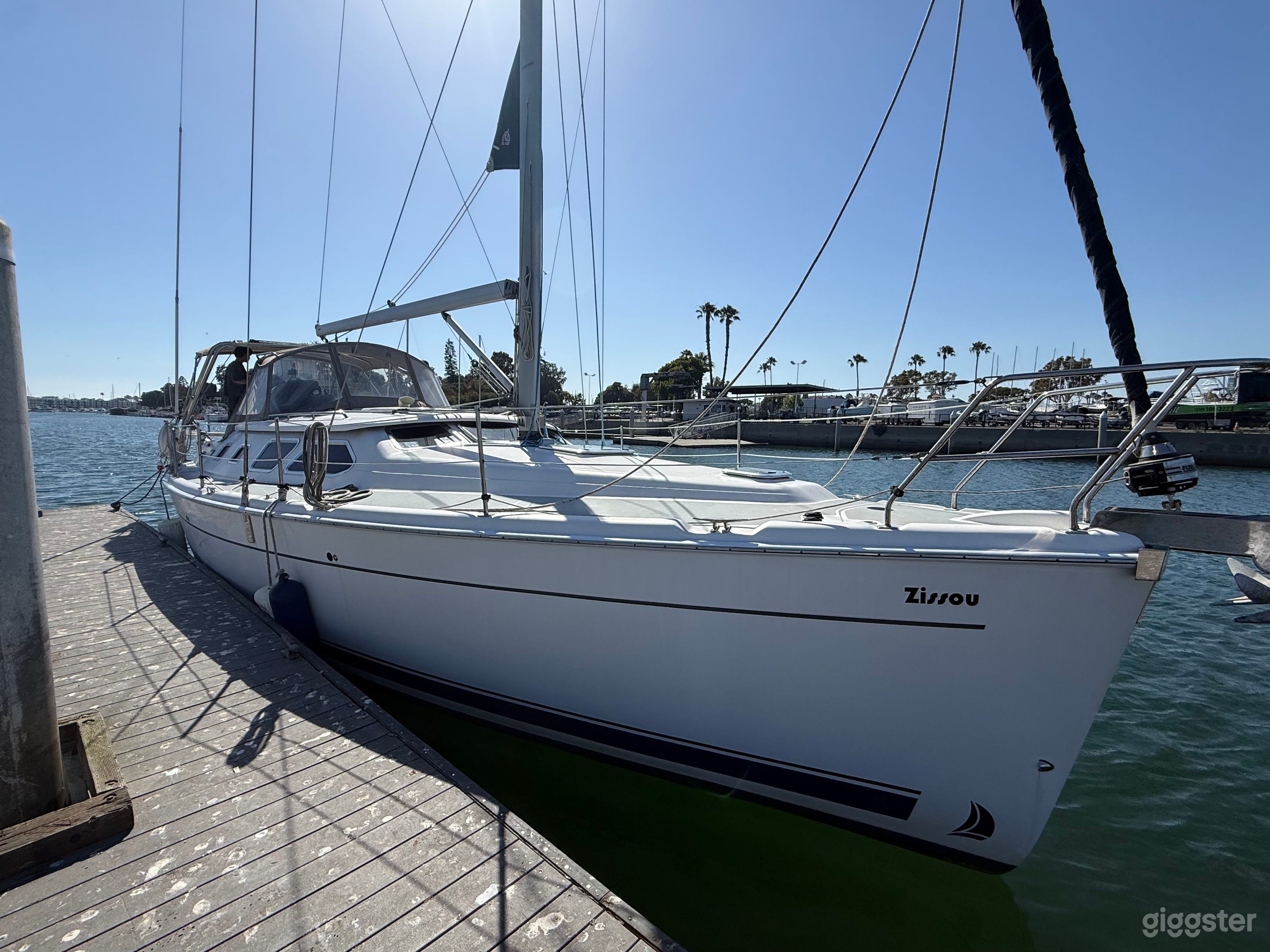 Production-Ready 41' Luxury Sailboat Photo 2