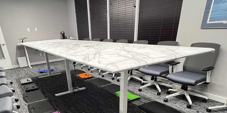  Beechcraft Conference Room 