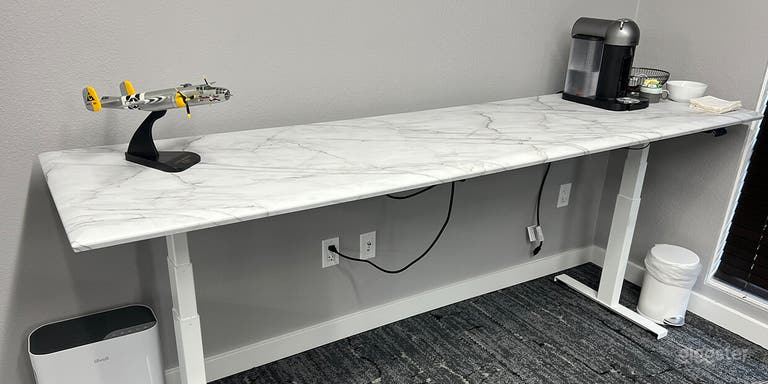  Beechcraft Conference Room 