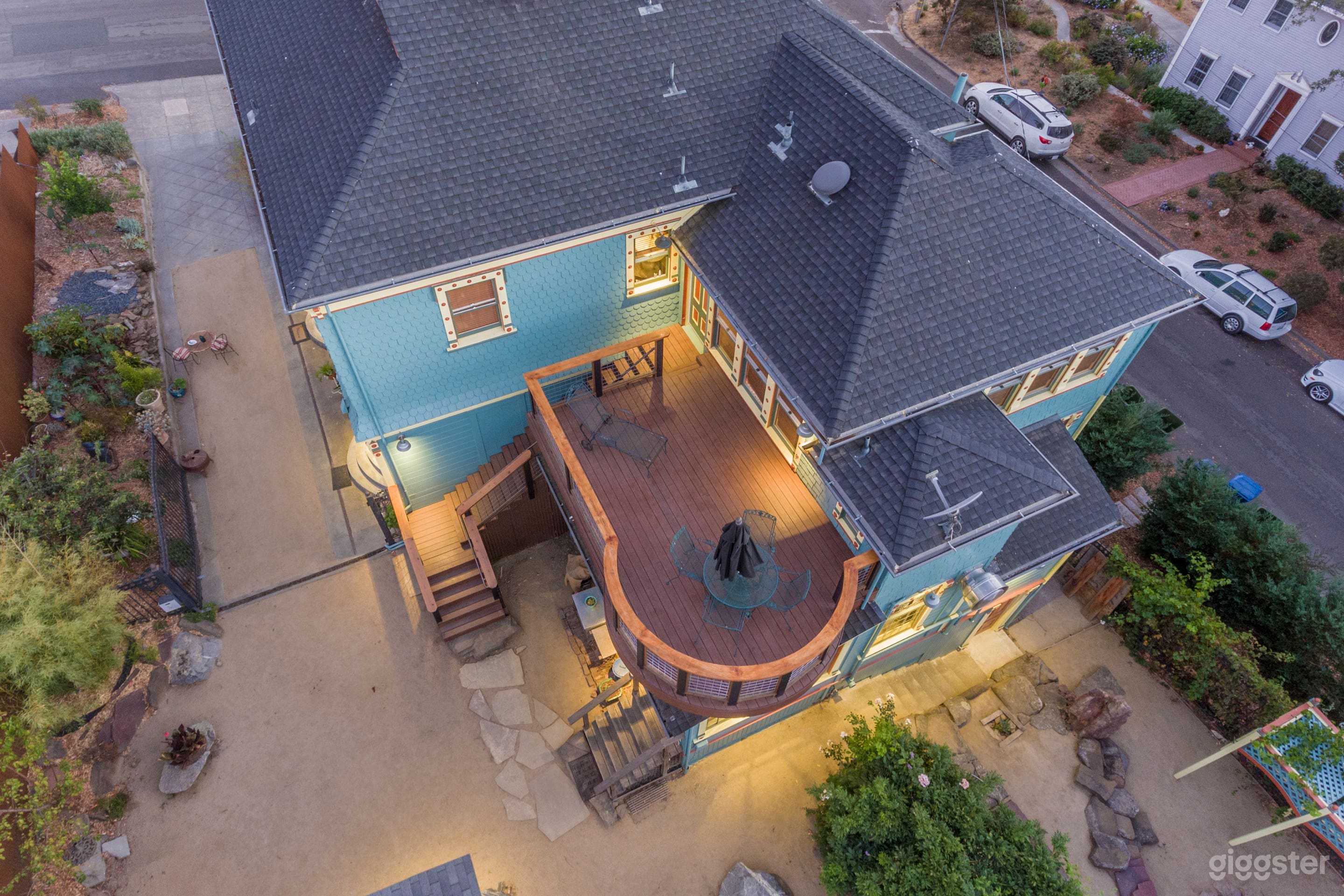 Queen Anne Victorian Photo 3