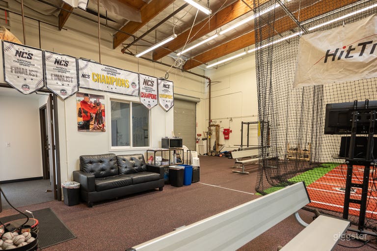  Indoor Baseball Facility (Big Garage Doors!)  